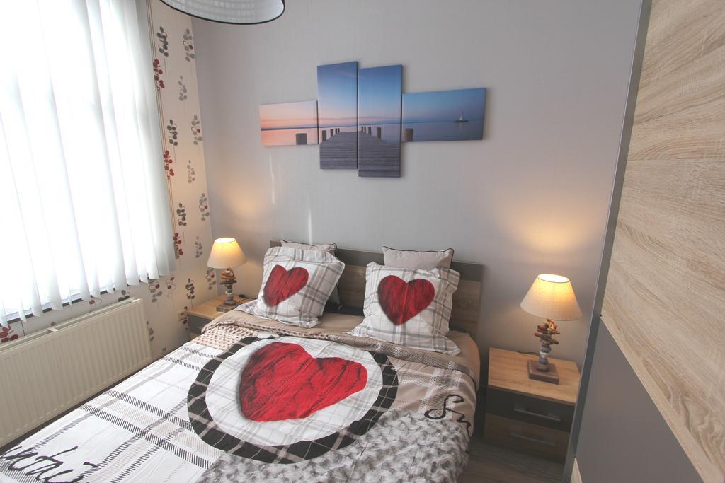 Moonlight Relax Appartement Ieper Kamer foto
