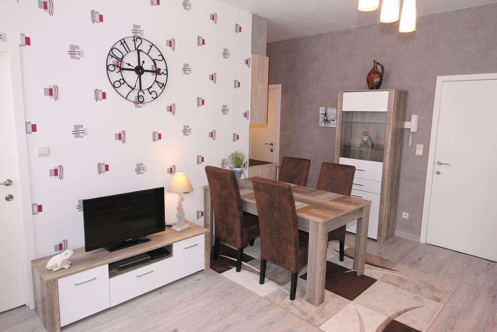 Moonlight Relax Appartement Ieper Kamer foto