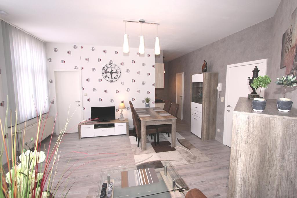 Moonlight Relax Appartement Ieper Kamer foto